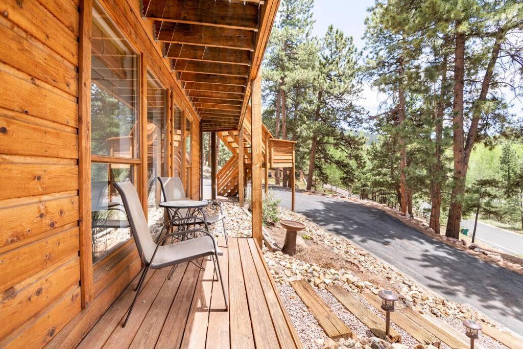 Private Hot Tub Overlooking Pikes Peak Уудланд Парк Екстериор снимка